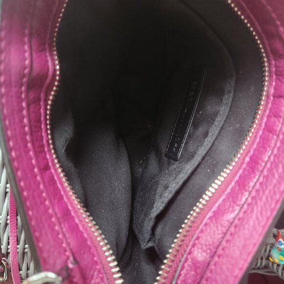 REBECCA MINKOFF ~ "Regan " Soft Pebbled Leather ~ BERRY Crossbody Bag ~ EUC - Picture 3 of 4